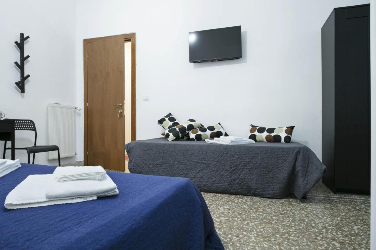 Lorenzo'S - Vatican Guest House Рим Экстерьер фото