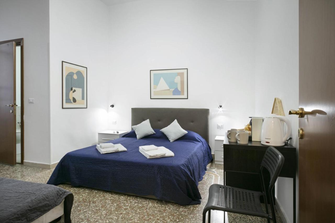 Lorenzo'S - Vatican Guest House Рим Экстерьер фото